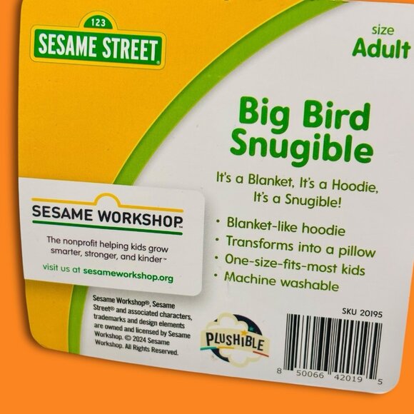 Sesame Street Big Bird Adult Snugible 2-in-1 Blanket Hoodie & Pillow! NEW! - Picture 8 of 8